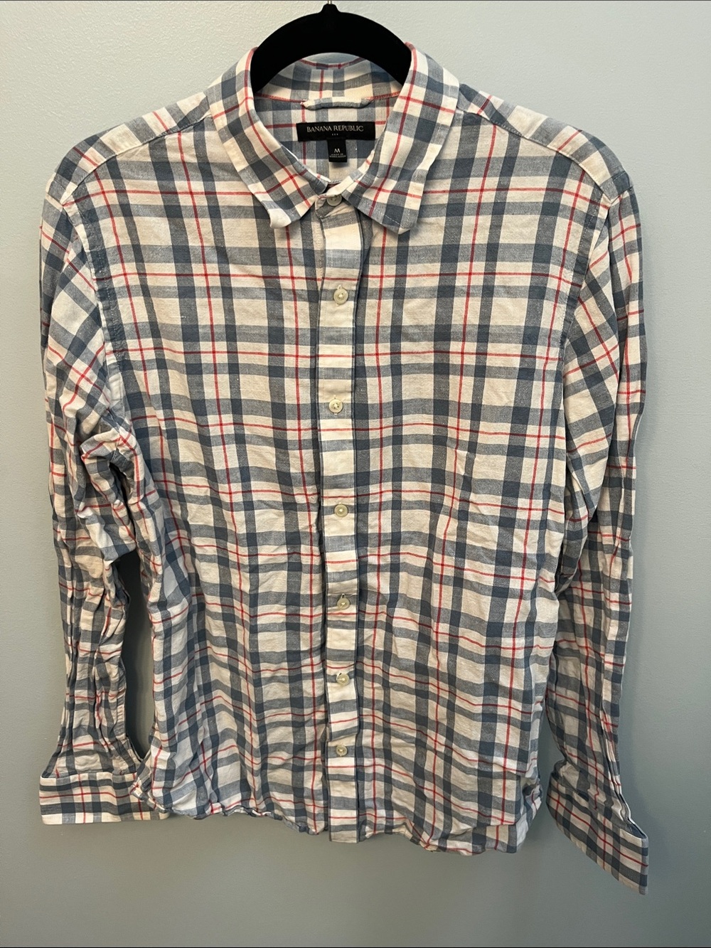 Banana Republic Men’s White, Blue and Red Plaid Button-Down Shirt